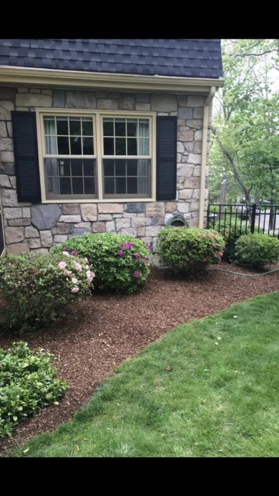 Custom residential landscaping in Northampton, PA - NB LawnCare & Landscaping
