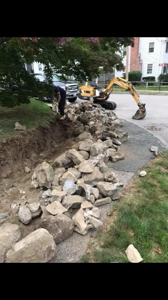 Affordable lawn mowing service experts serving Malden, MA - Nbs general contractos