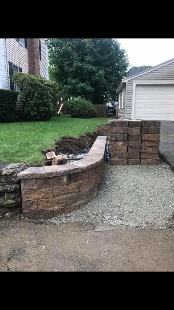 Trusted yard maintenance in Malden, MA by Nbs general contractos