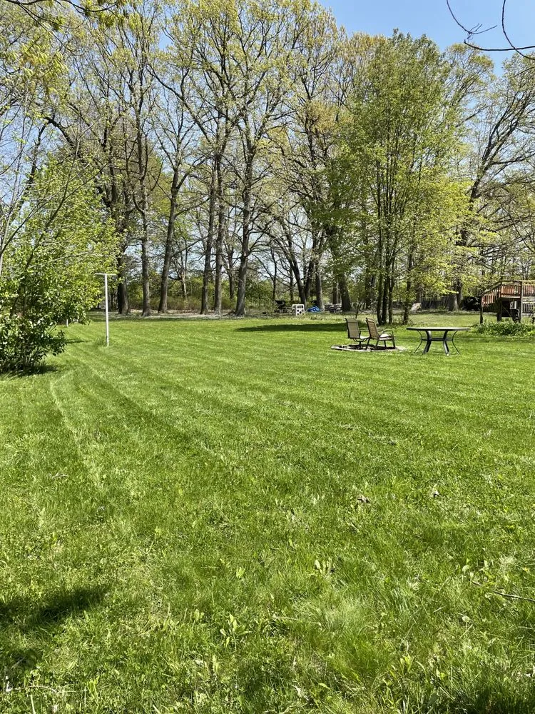 Affordable outdoor landscaping for homes in Austintown, OH by NC Mowing