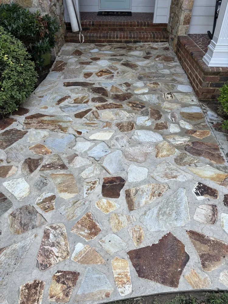 Local lawn care service in Fayetteville, NC by NC Pier Pressure