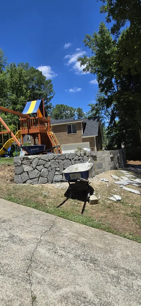 Professional lawn mowing service experts serving Clayton, NC - Nc professional Lawn care & Landscaping