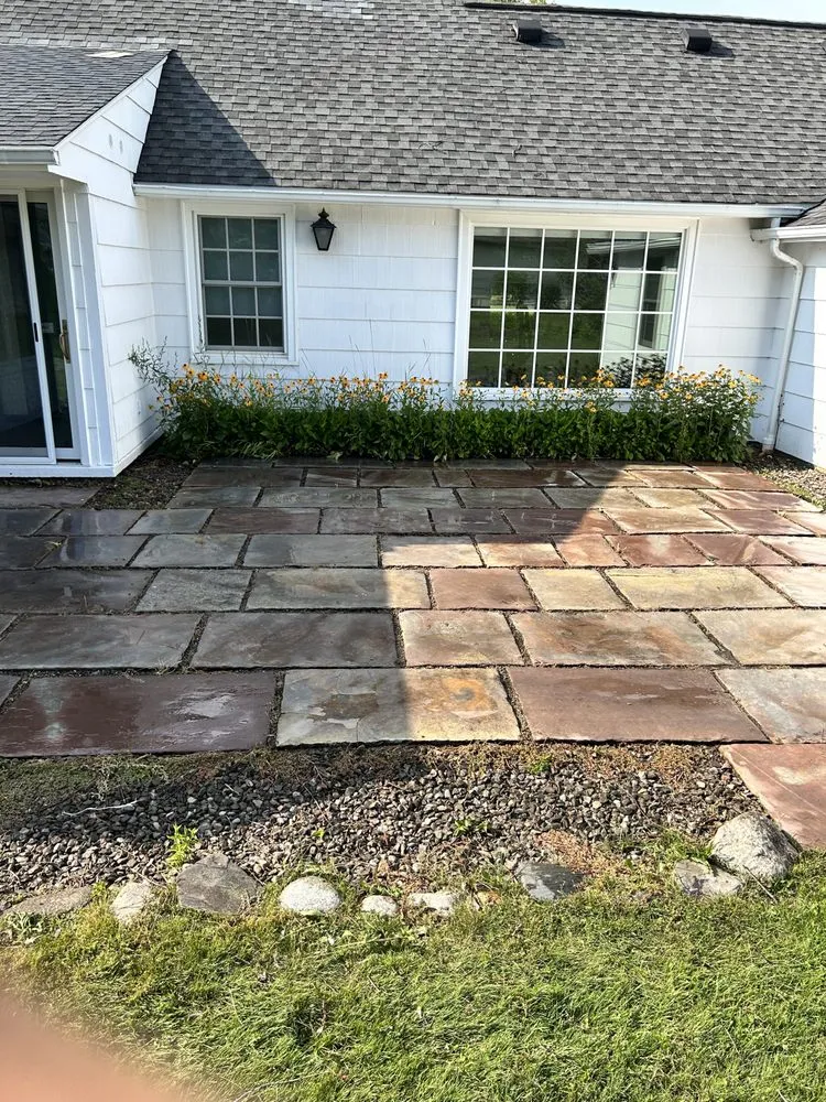 Professional yard maintenance in Clarence, NY - NCC Landscaping & Cleaning Services