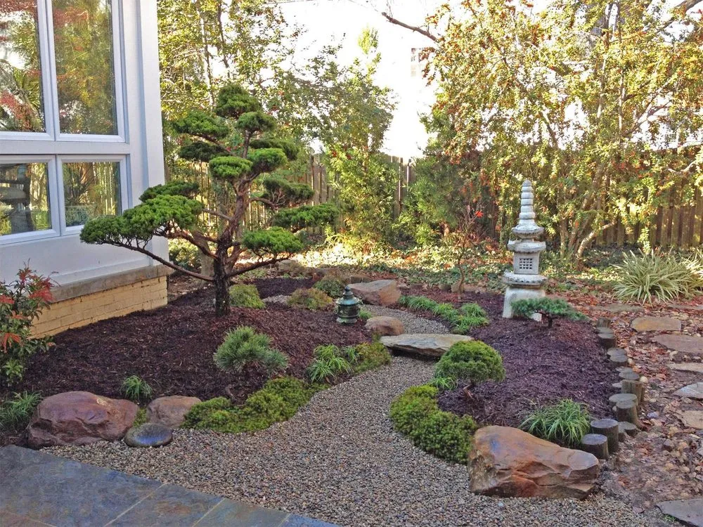 Top-rated yard maintenance for beautiful yards in Menlo Park, CA by NCP Landscaping