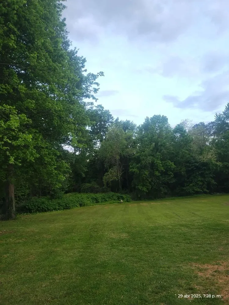 Local outdoor landscaping experts serving Mayfield, KY - N&D Landscape and Lawncare