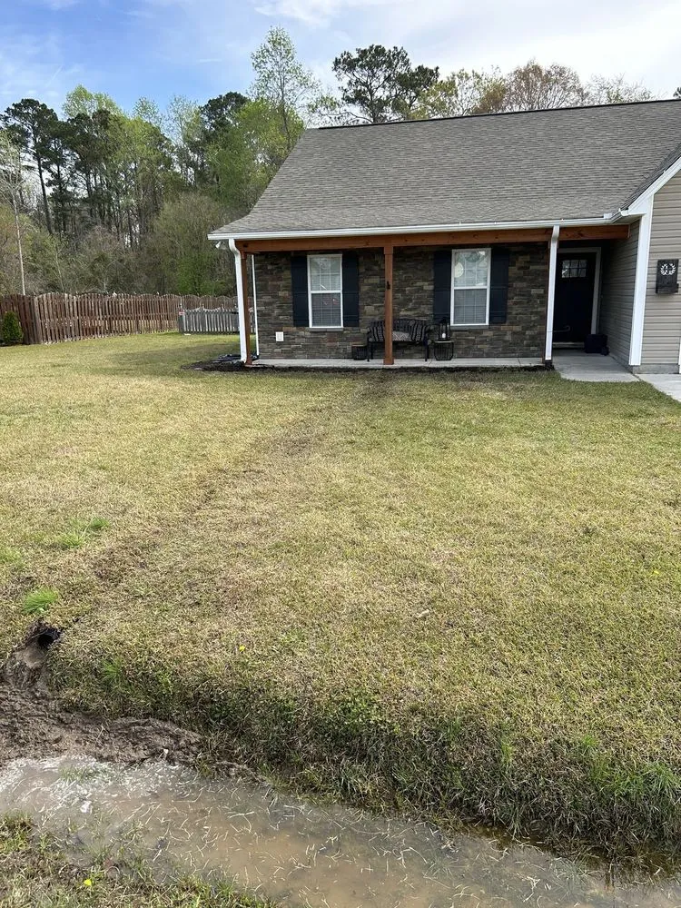 Professional lawn care service for beautiful yards in Richlands, NC by ND Landscaping & Pressure Washing