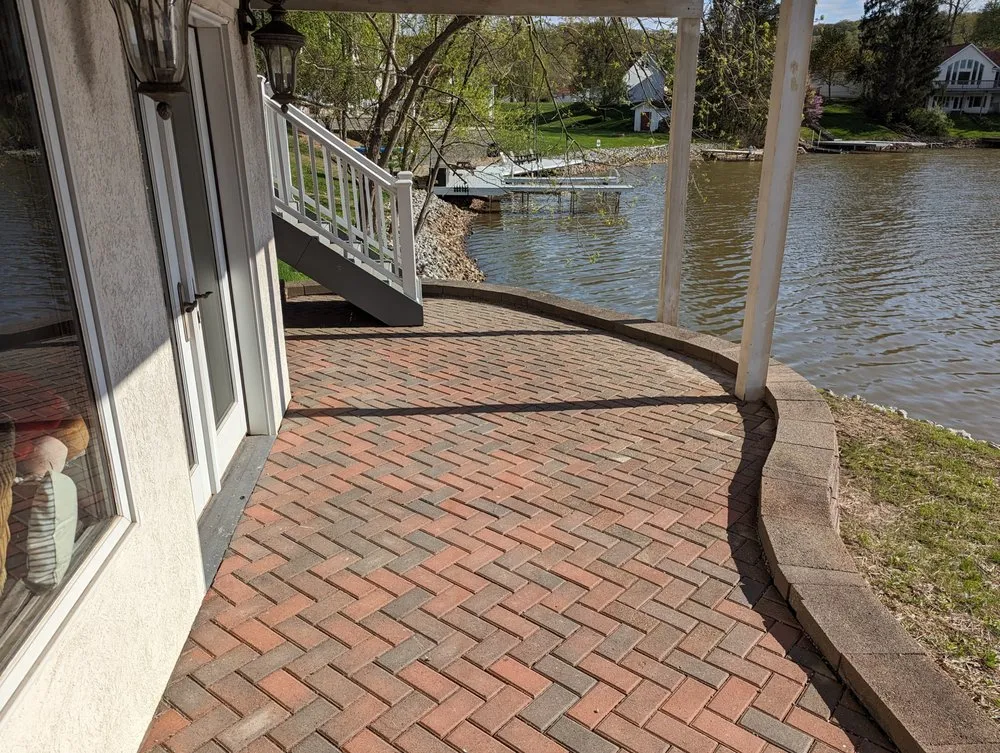 Affordable yard maintenance for homes in West Portsmouth, OH by ND Lawn and Landscaping