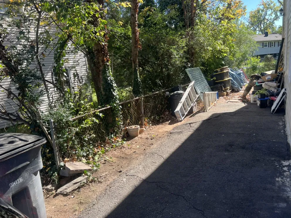 Custom yard maintenance in Manassas Park, VA by ND Quality Landscapes