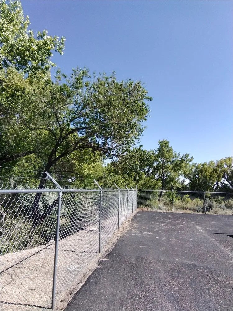 Expert lawn mowing service near you across Farmington, NM - NDFRNT