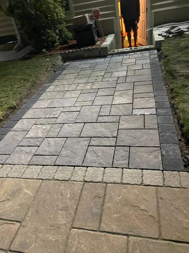 Reliable yard maintenance for beautiful yards in Brockton, MA by NDS