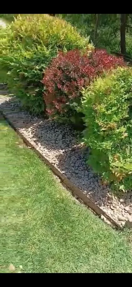 Custom landscape design with custom design in Roanoke, VA by Neal Enterprises