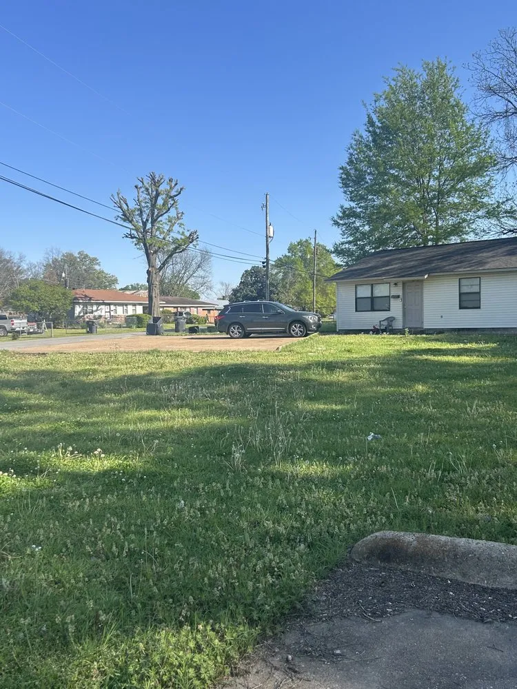 Trusted landscape installation in West Helena, AR by Nearns Lawn Services