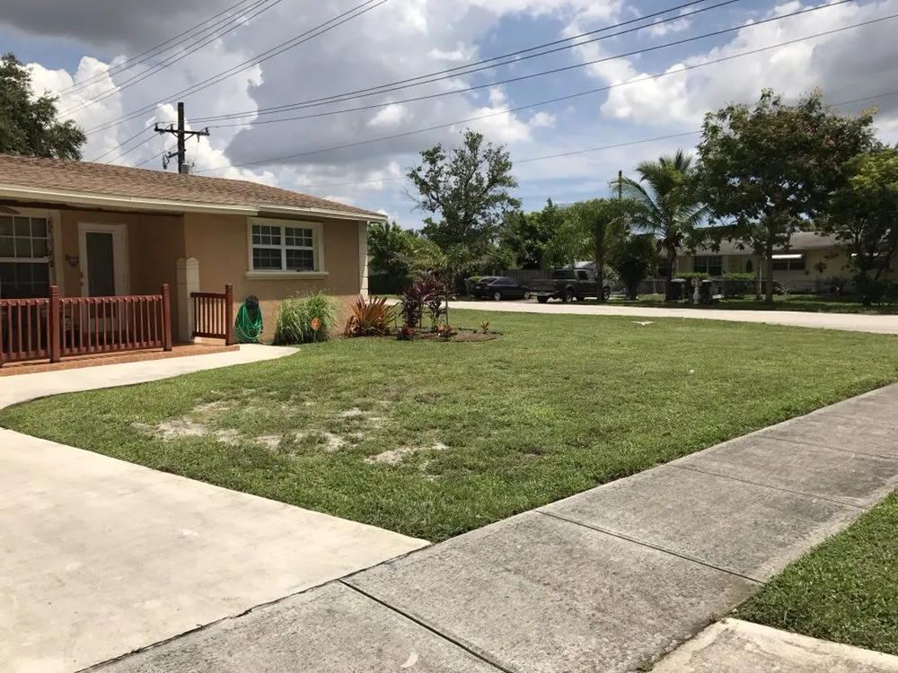 Affordable garden landscaping in Miami, FL by Neat Cut Lawn Services