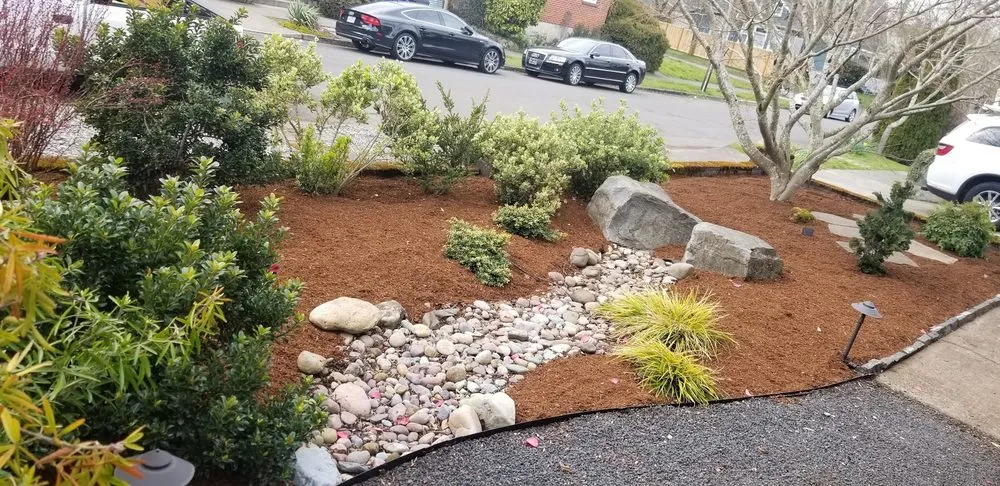 Custom outdoor landscaping experts serving Portland, OR - Neat Gardens PDX