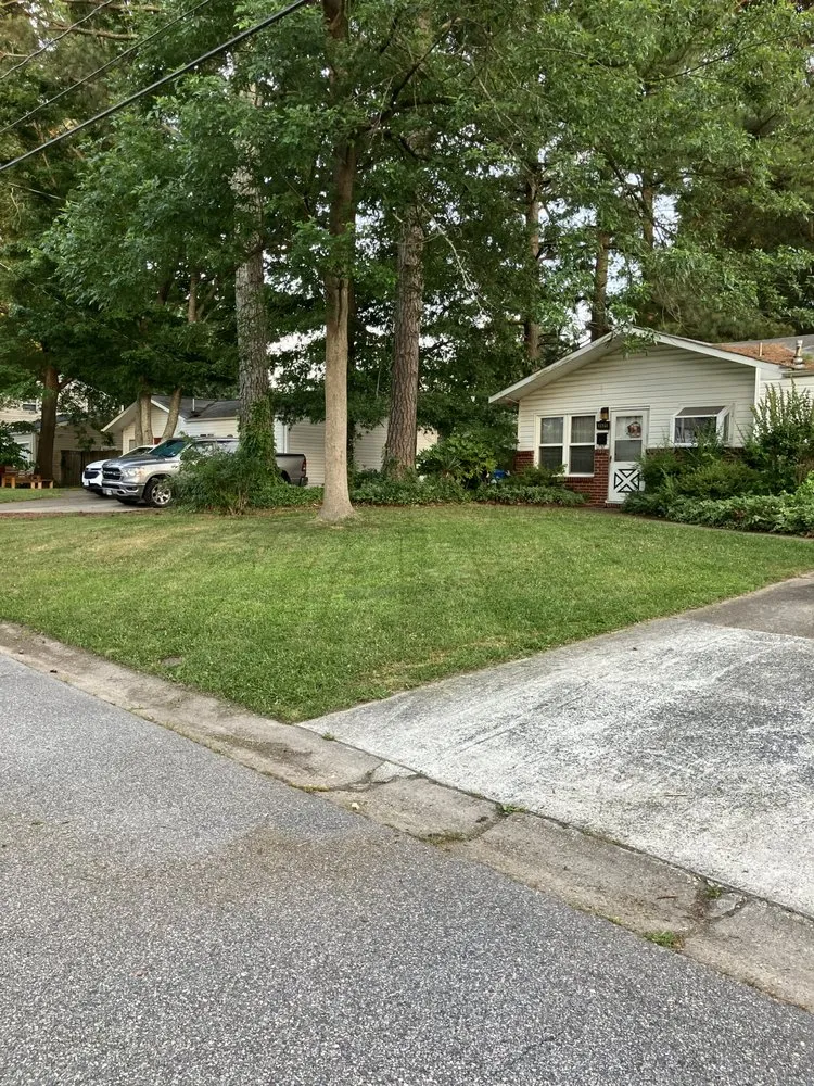 Affordable landscape design in Hampton, VA by Neat Lawn Care