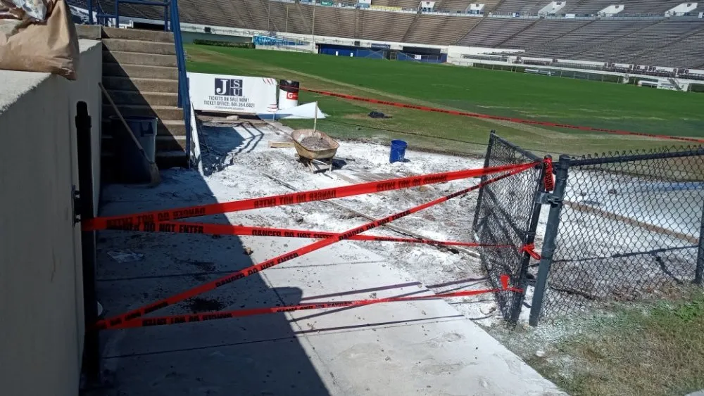 Professional garden landscaping in Pearl, MS by Neat