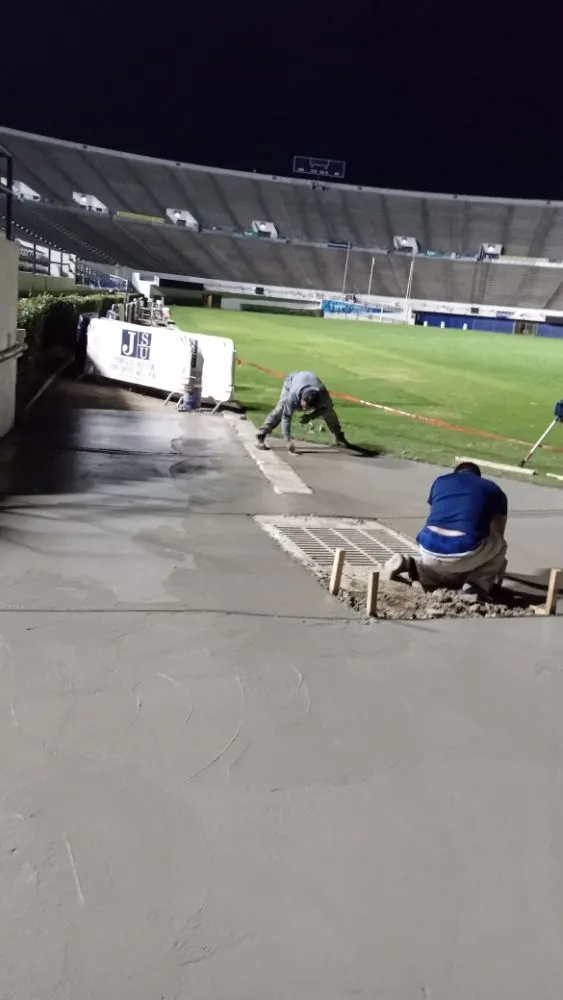 Local outdoor landscaping in Pearl, MS - Neat