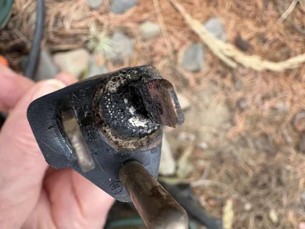 Professional yard cleanup service in Redmond, OR - Neathery Landscape