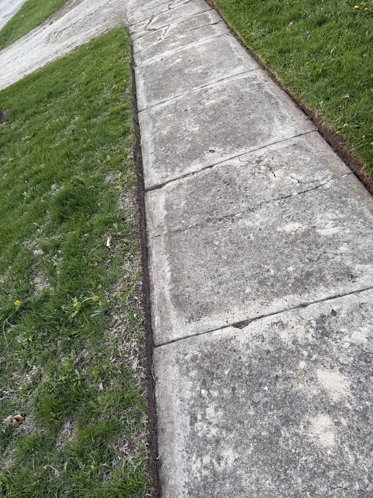 Custom lawn care service experts serving Marengo, IA - NeatNess Outdoor Services