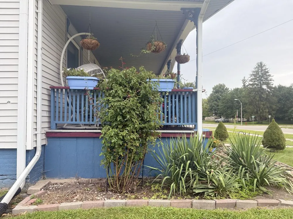 Local outdoor landscaping in Marengo, IA - NeatNess Outdoor Services