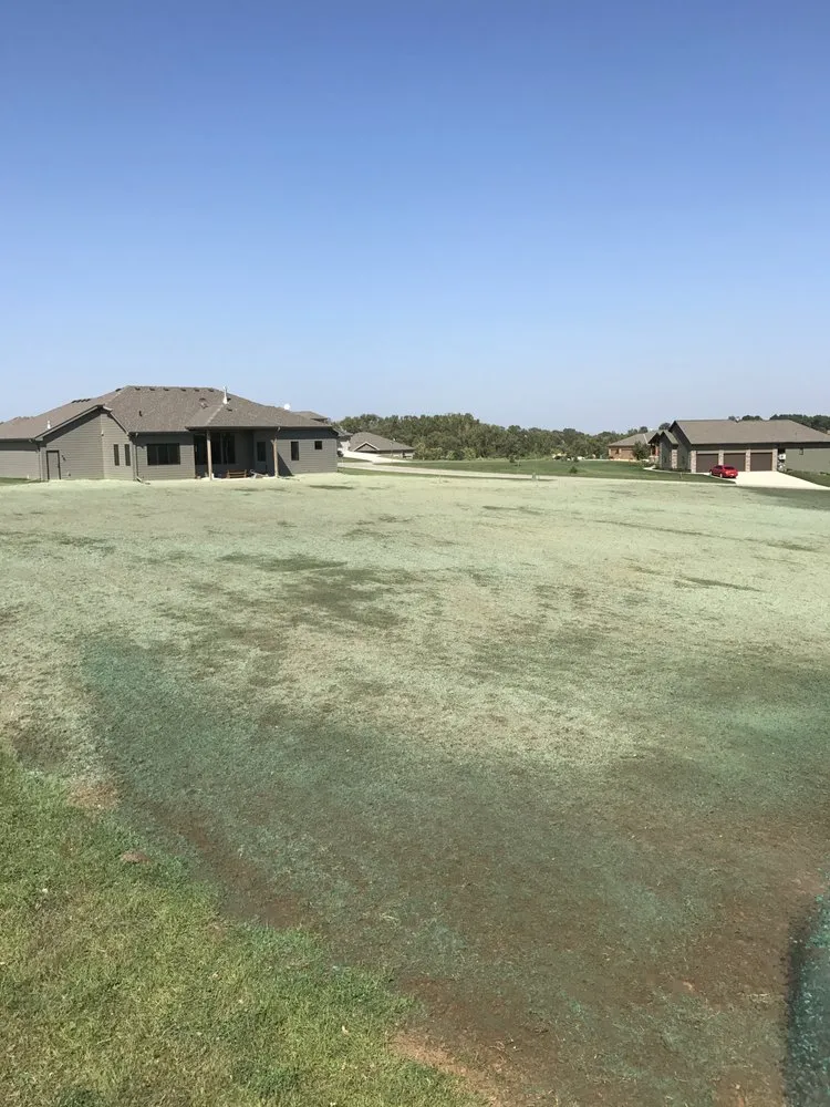 Local lawn care service for homes in Gretna, NE by Nebraska Hydroseeding