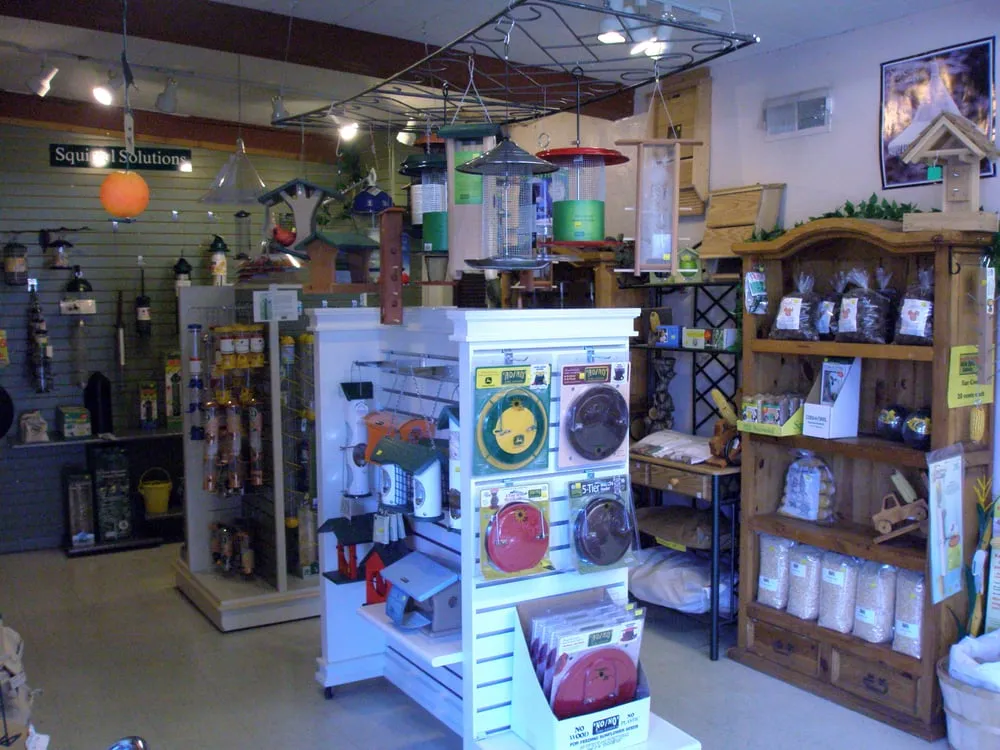 Custom lawn care service for residential properties across Lincoln, NE - Nebraska Outdoor Living Center