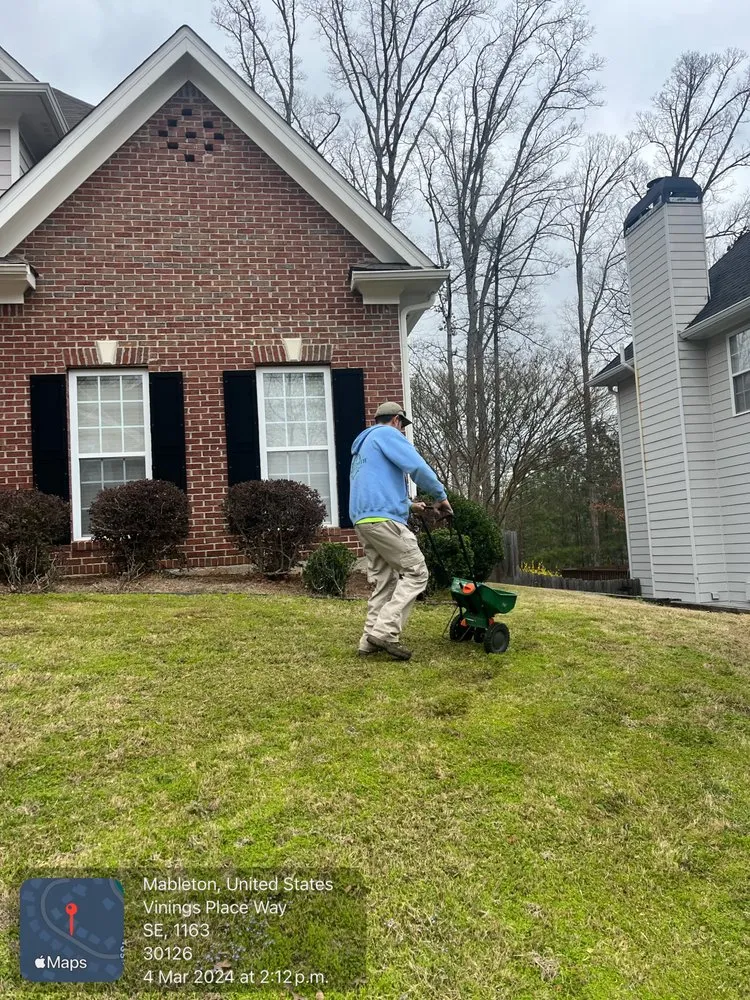 Local residential landscaping in Austell, GA by Nechos Landscaping & Lawncare
