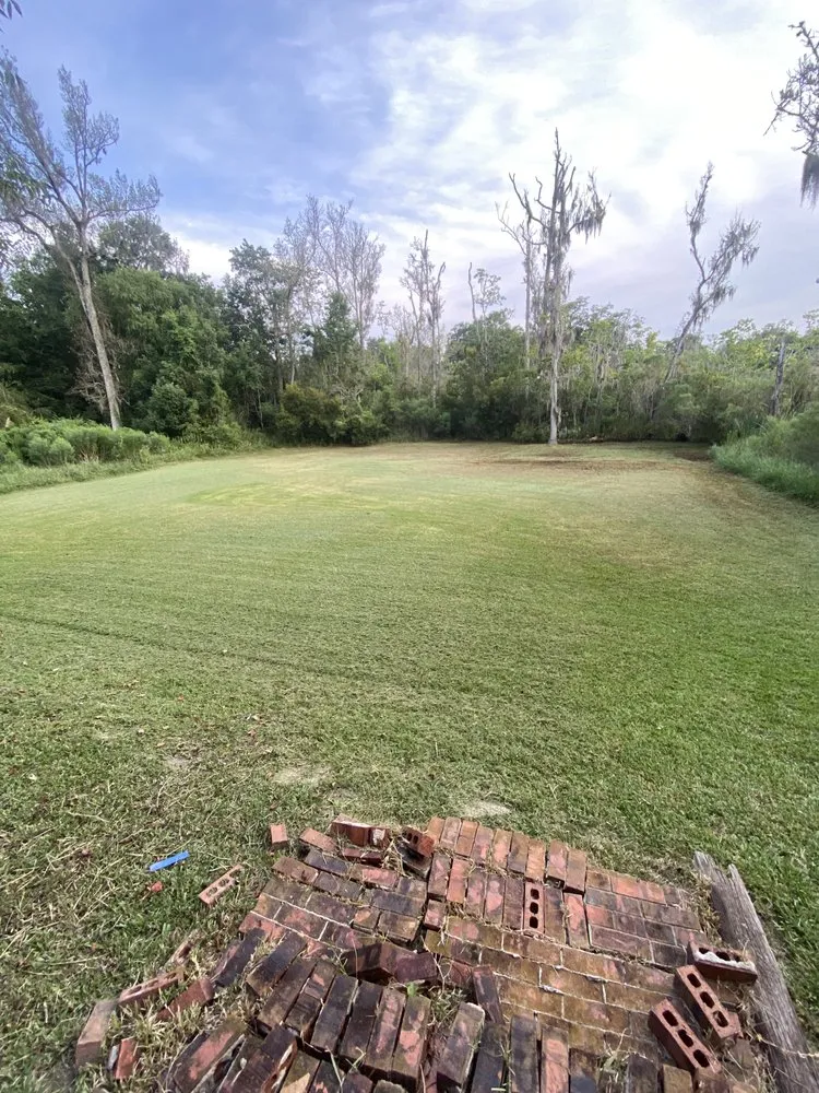 Reliable landscape installation in Mobile, AL by Neese Mowed Lawncare