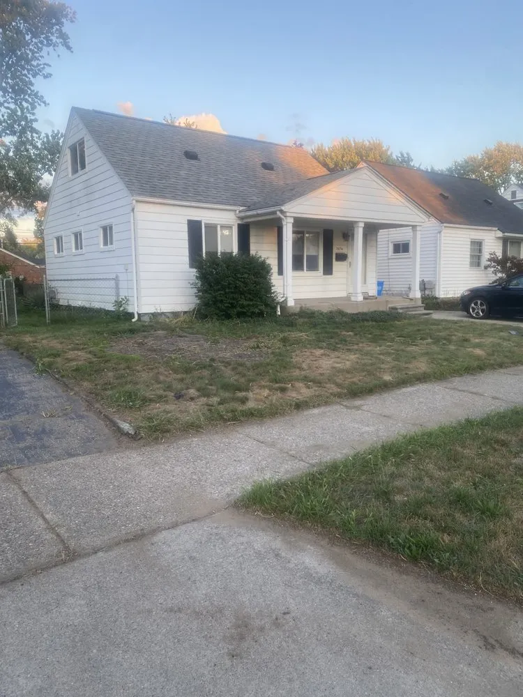 Local lawn mowing service in Madison Heights, MI - Neffie Services