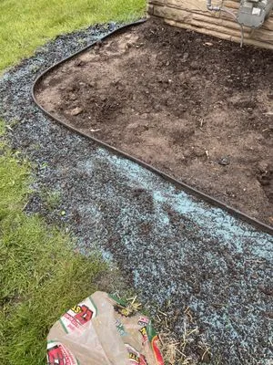 Neff's Lawn Care Service Logo