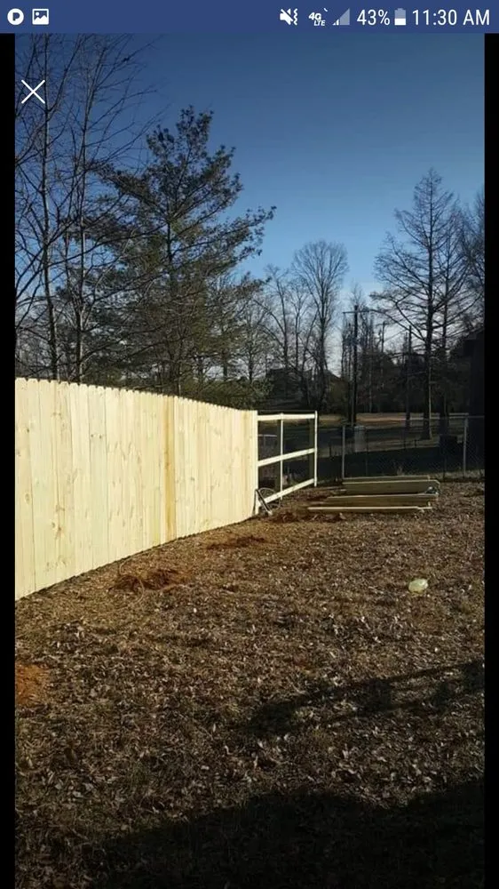 Top-rated yard maintenance near you in Memphis, TN by Neftali's Landscaping