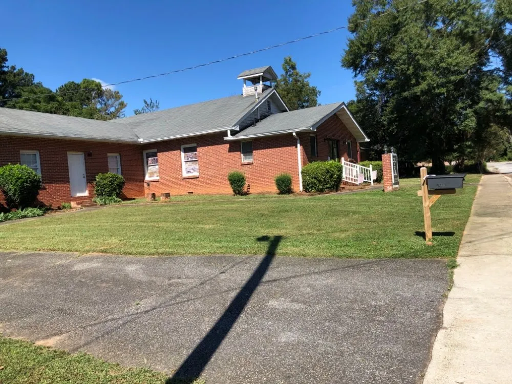 Custom yard cleanup service near you across Douglasville, GA - Negus B Lawncare