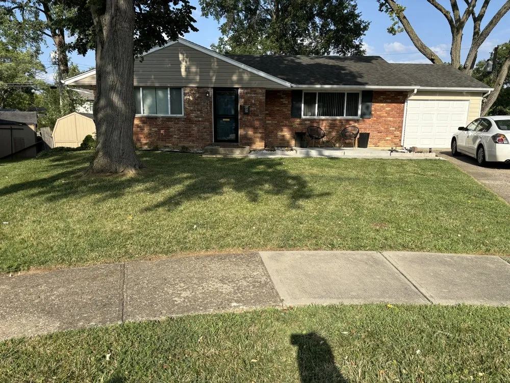 Reliable garden landscaping experts serving Cincinnati, OH - Neighborhood 2 Neighborhood Lawncare