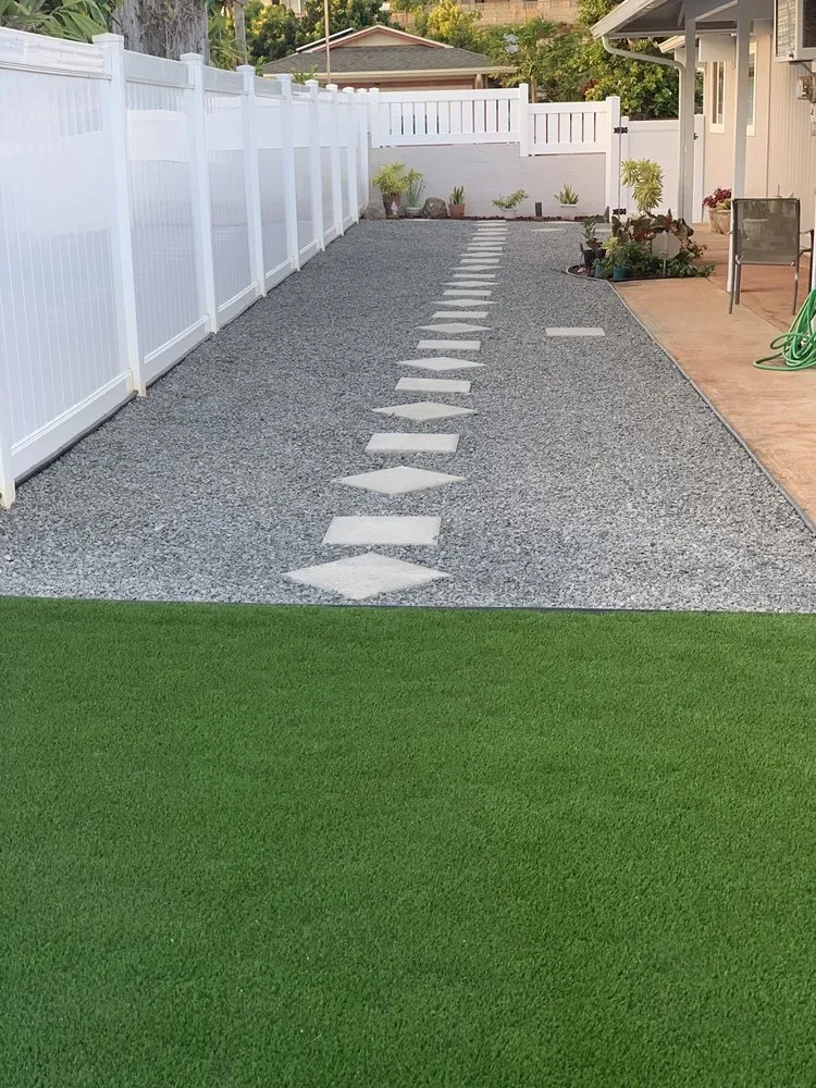 Expert landscaping services for residential properties in Waipahu, HI by Neighborhood Landscaping Maintenace