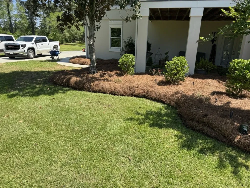 Professional lawn care service with custom design across Leesburg, GA - Neighborhood Lawn Care