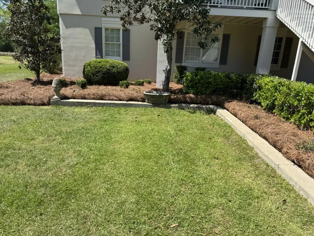Expert residential landscaping experts serving Leesburg, GA - Neighborhood Lawn Care