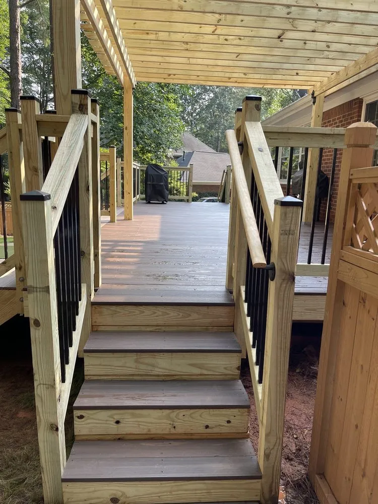 Reliable lawn care service experts serving Stone Mountain, GA - Neighborhood Lawn Care