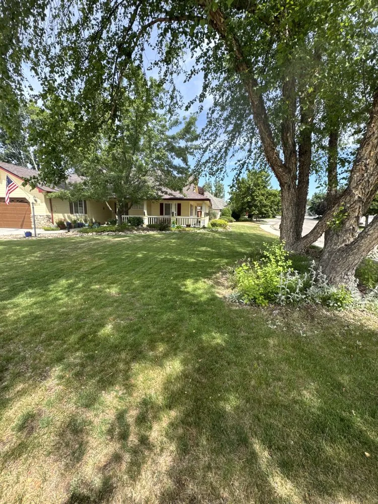 Trusted yard maintenance experts serving Meridian, ID - Neighborhood Lawn Legends