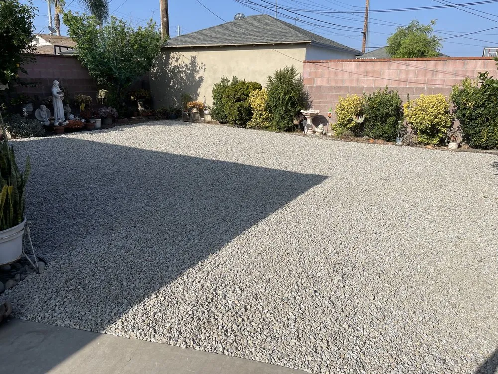 Custom lawn care service in Jurupa Valley, CA - Neighborhood Rock