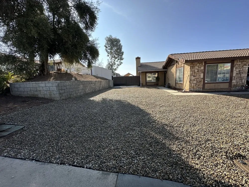 Custom yard cleanup service for residential properties across Jurupa Valley, CA - Neighborhood Rock