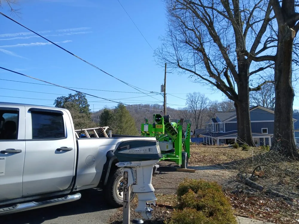 Local landscaping services in Kingsport, TN by Neighborly Handyman Services