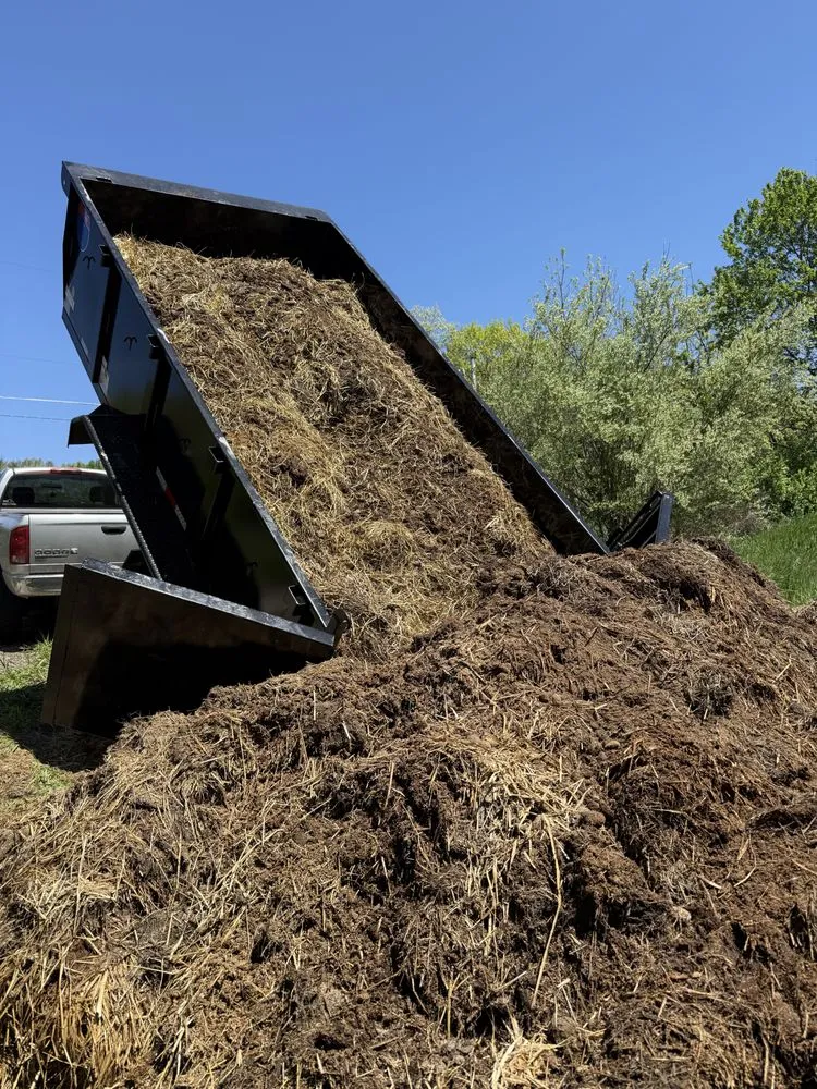 Professional garden landscaping in Saylorsburg, PA - Neighborly Hauling Services