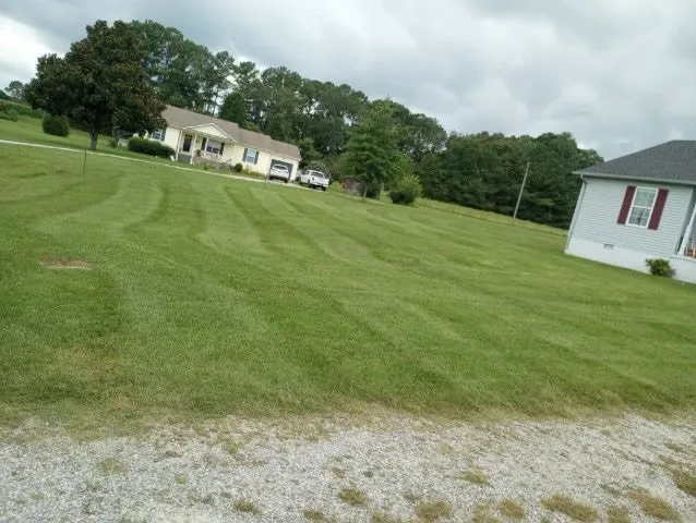 Custom residential landscaping in Tullahoma, TN by Neighborly Lawn Care service