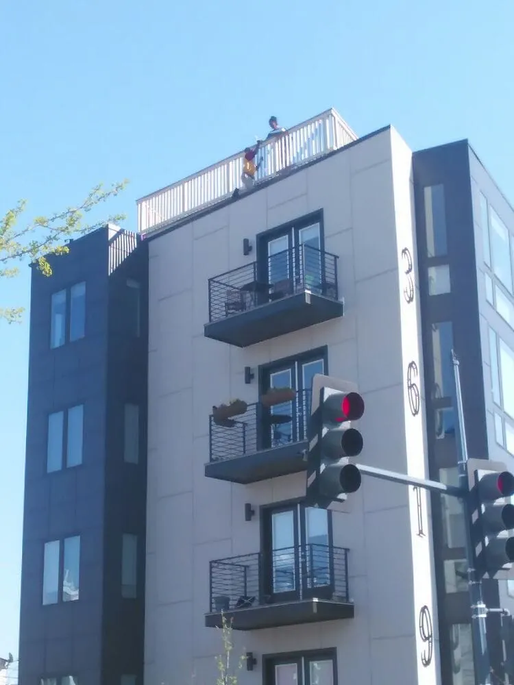 Expert garden landscaping experts serving Washington DC, DC - Neighborly Lawns