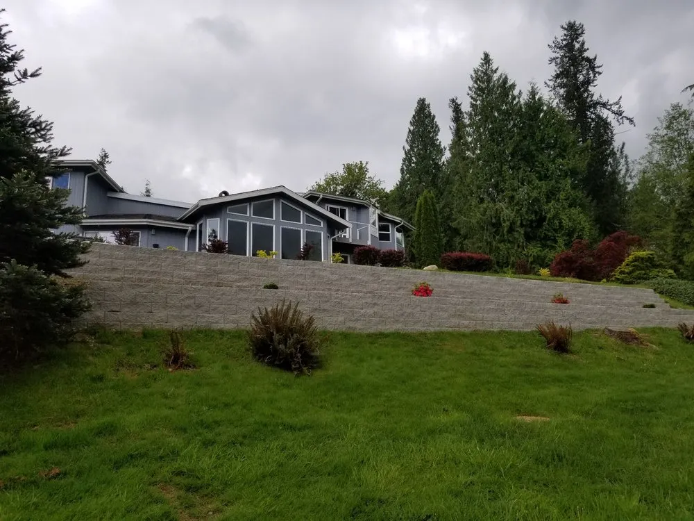 Professional landscape design for residential properties across Issaquah, WA - Neighbors Landscapes