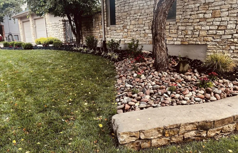 Trusted residential landscaping with custom design in Shawnee, KS by Neighbors Landscaping