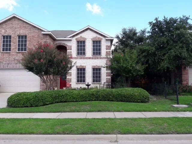 Affordable landscape design in Lavon, TX - Neighbors Lawn Care