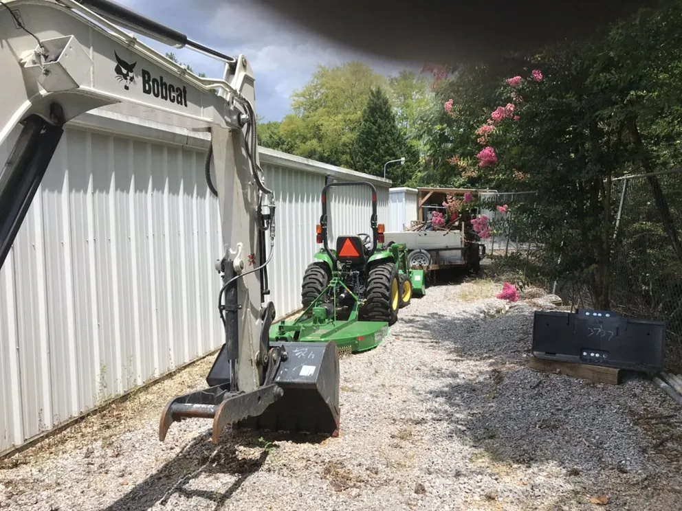 Professional yard maintenance for homes in Warrior, AL by Nelson Family Lawn Care
