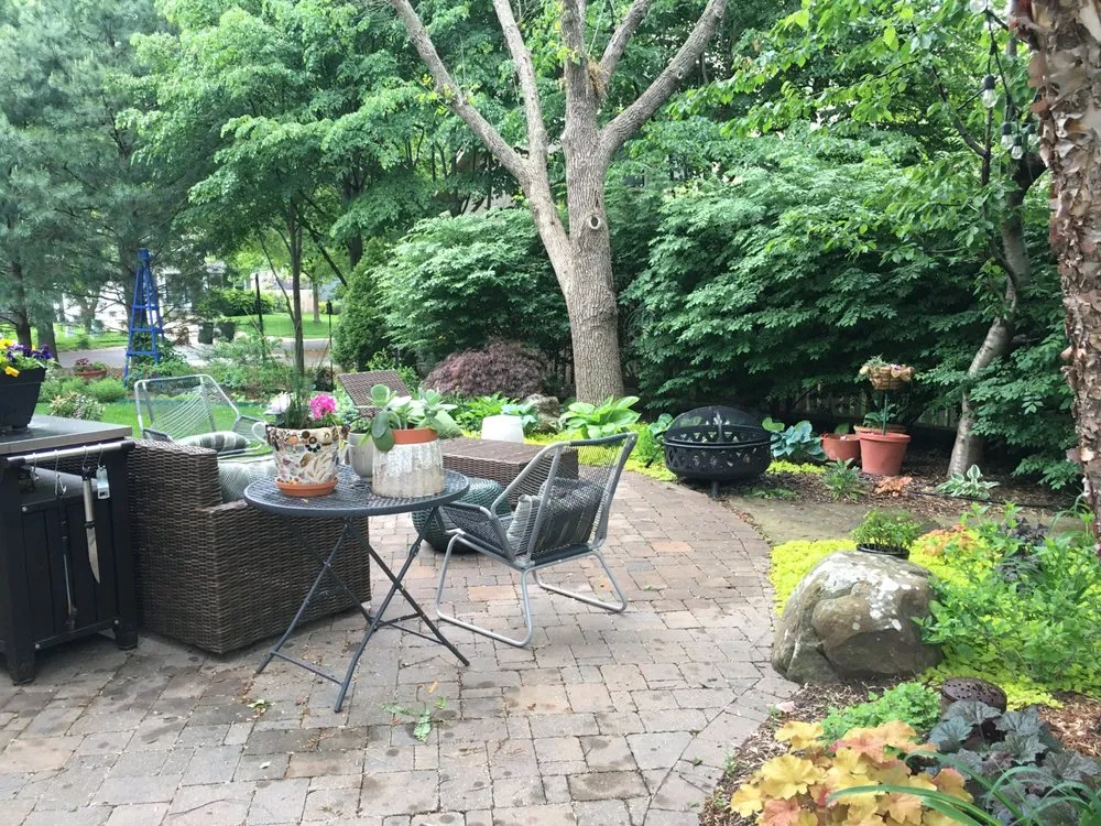 Local yard cleanup service for homes across Lenexa, KS - Nelson Landscapes