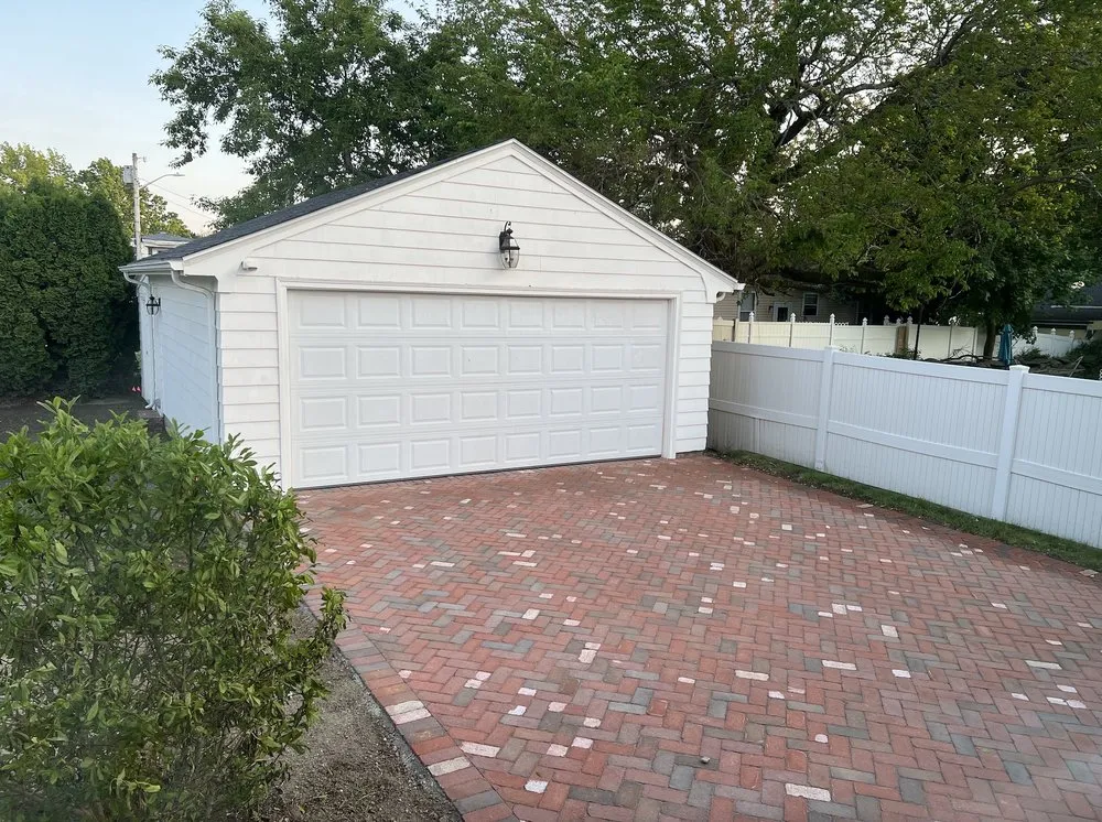 Top-rated yard cleanup service in Providence, RI by Nelson Landscaping